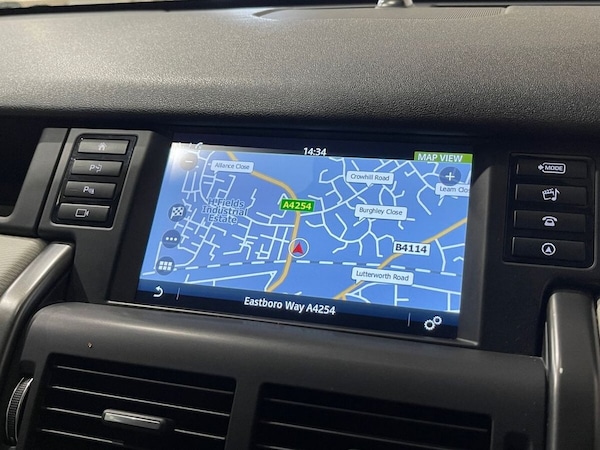 Used Land Rover Discovery Sport 2018 for sale - 76279949: Photo 18