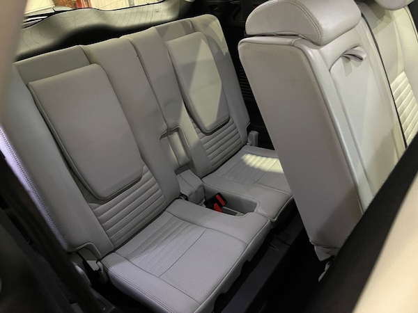Used Land Rover Discovery Sport 2018 for sale - 76279949: Photo 27