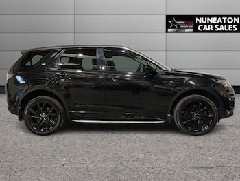 Used Land Rover Discovery Sport 2018 for sale - 76279949: Photo
