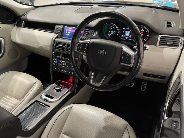 Used Land Rover Discovery Sport 2018 for sale - 76279949: Photo 9