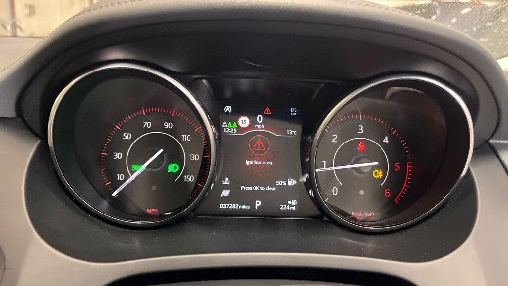 Used Jaguar E-Pace 2019 for sale - 77693067: Photo 16