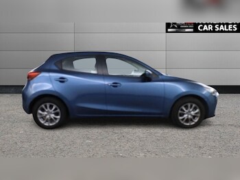 Used Mazda Mazda2 2022 for sale - 75642514: Photo