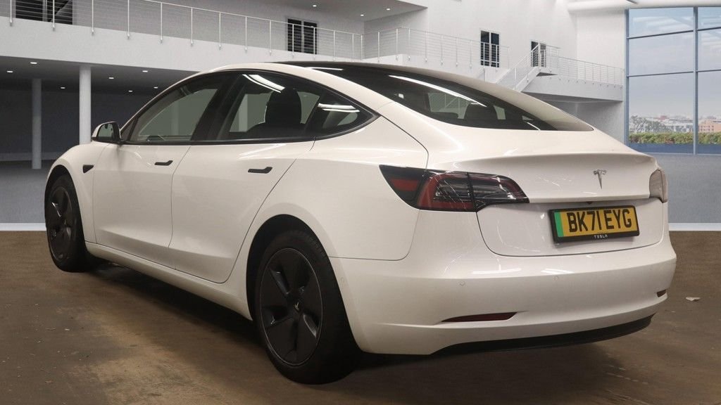 Used Tesla Model 3 2021 for sale - 76356630: Photo 3