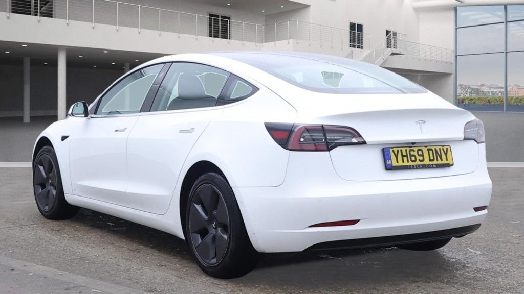 Used Tesla Model 3 2019 for sale - 76950569: Photo 3