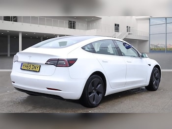 Used Tesla Model 3 2019 for sale - 76950569: Photo