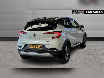Used Renault Captur 2023 for sale - 79422732: Photo