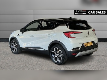 Used Renault Captur 2023 for sale - 79422732: Photo