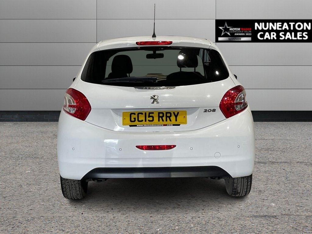 Used Peugeot 208 2015 for sale - 77849637: Photo 4