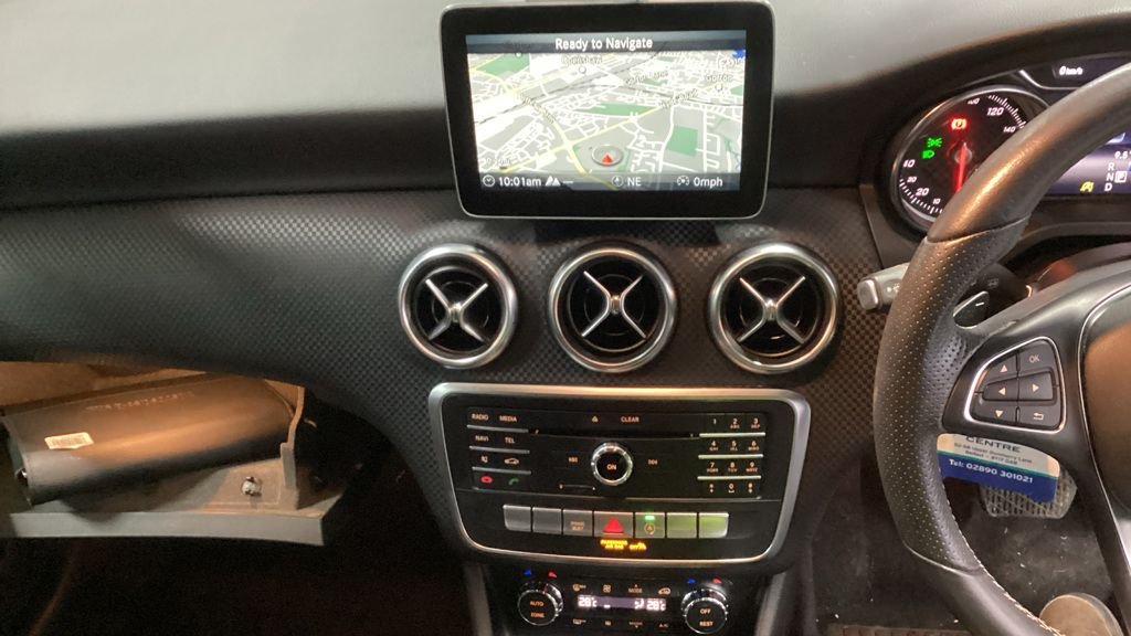 Used Mercedes-Benz A-Class 2018 for sale - 76950730: Photo 11