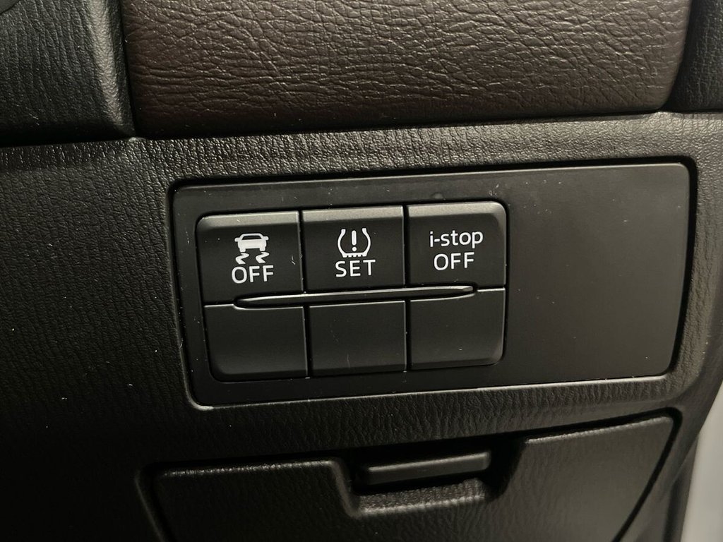 Used Mazda Mazda6 2015 for sale - 76950199: Photo 31