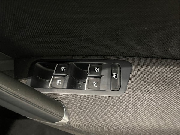 Used Volkswagen Golf 2018 for sale - 76105874: Photo 16