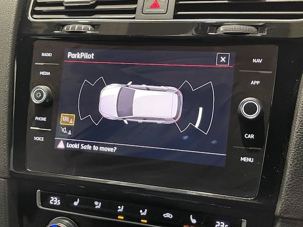 Used Volkswagen Golf 2018 for sale - 76105874: Photo 18
