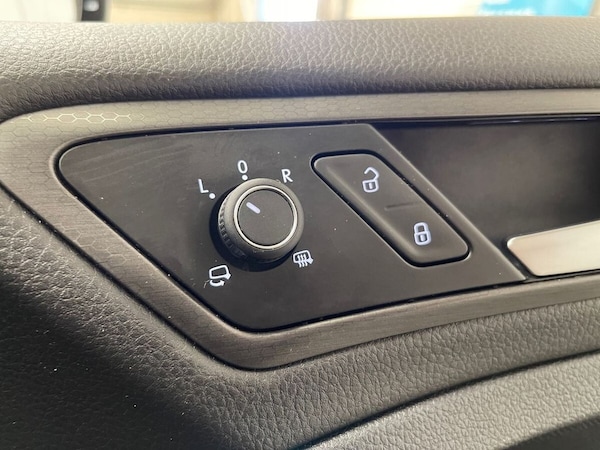 Used Volkswagen Golf 2018 for sale - 76105874: Photo 25