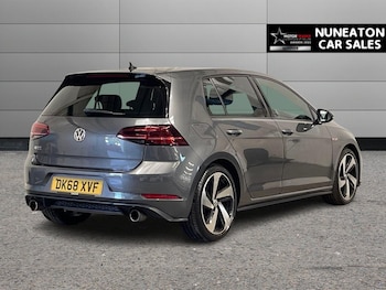Used Volkswagen Golf 2018 for sale - 76105874: Photo 3