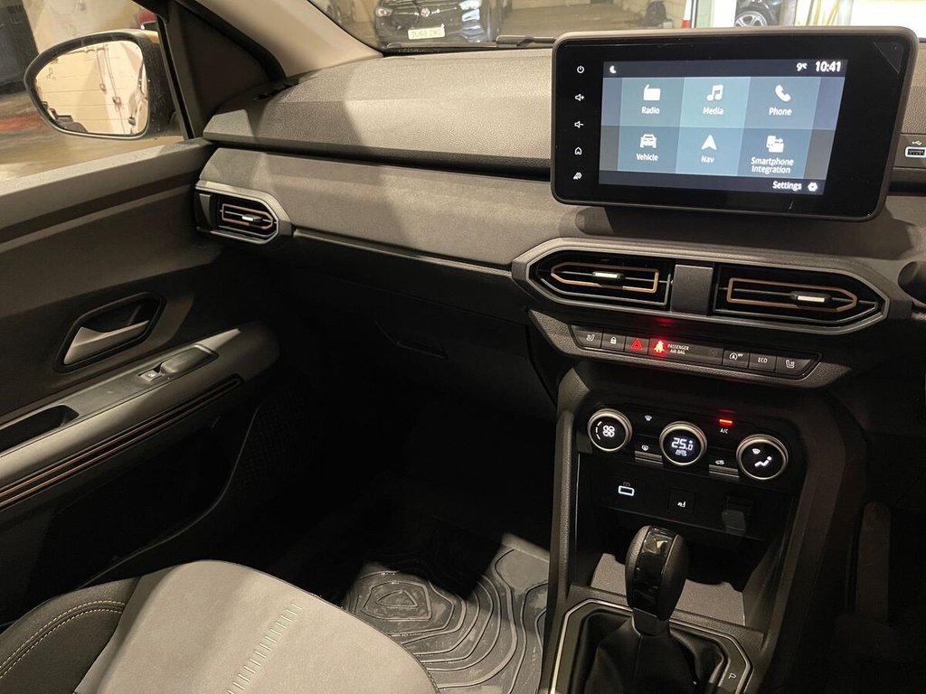 Used Dacia Sandero Stepway 2024 for sale - 77188656: Photo 16