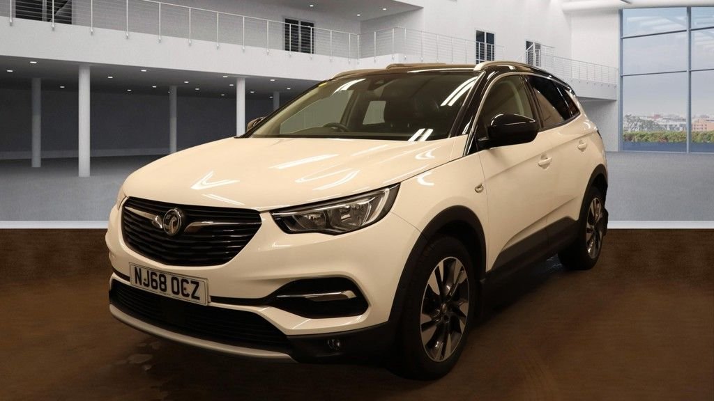 Used Vauxhall Grandland X 2018 for sale - 76106231: Photo 2