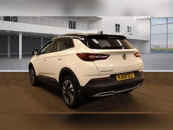 Used Vauxhall Grandland X 2018 for sale - 76106231: Photo 3