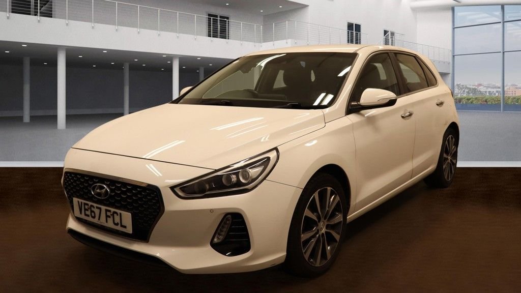 Used Hyundai i30 2017 for sale - 76124198: Photo 2