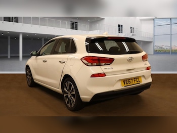 Used Hyundai i30 2017 for sale - 76124198: Photo 3