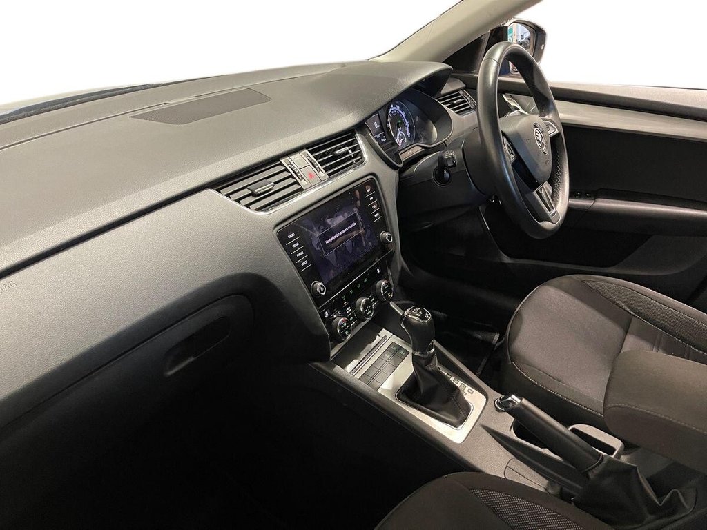 Used Skoda Octavia 2020 for sale - 76546532: Photo 14