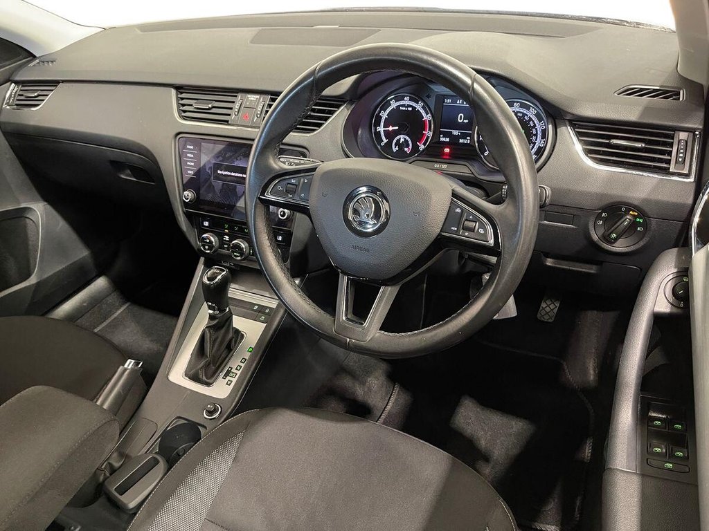 Used Skoda Octavia 2020 for sale - 76546532: Photo 9