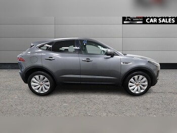 Used Jaguar E-Pace 2019 for sale - 77841323: Photo