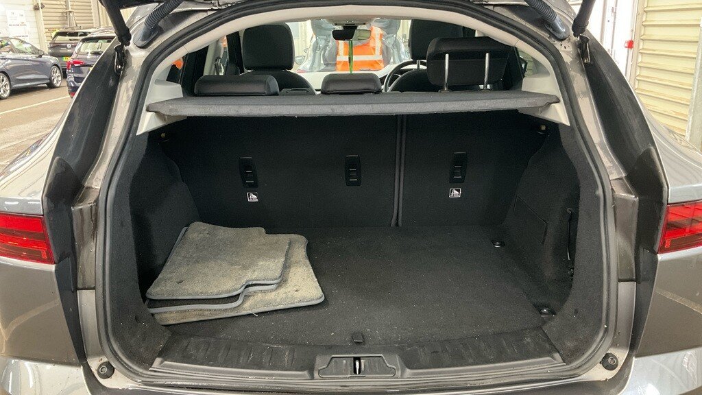 Used Jaguar E-Pace 2019 for sale - 77841323: Photo 7