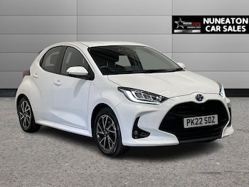 Used Toyota Yaris 2022 for sale - 75685145: Photo