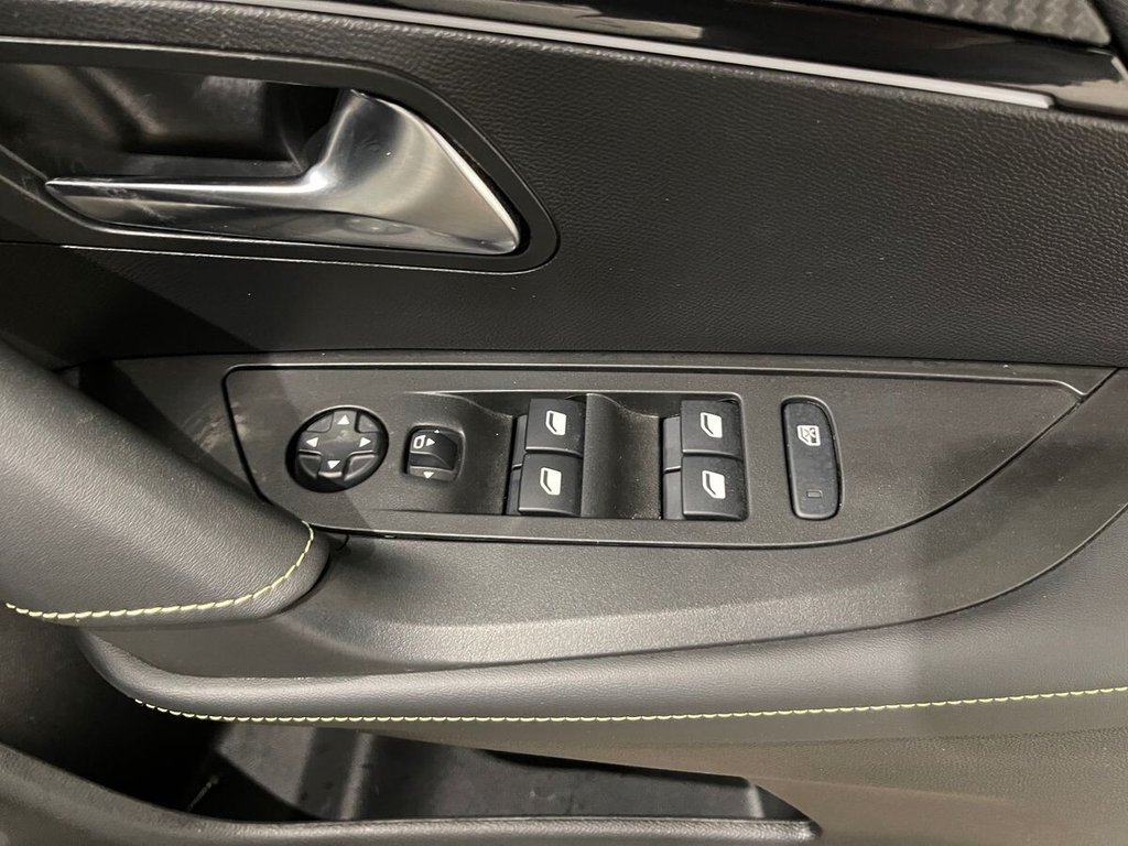 Used Peugeot 2008 2022 for sale - 77200466: Photo 18