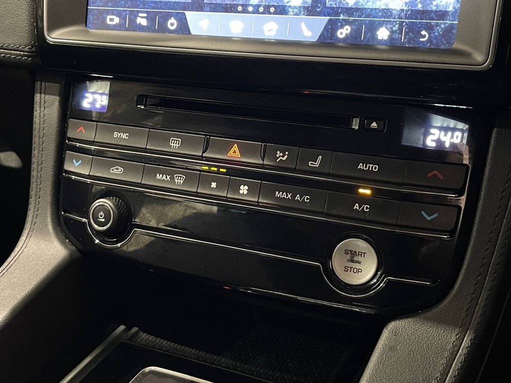 Used Jaguar F-Pace 2018 for sale - 77288394: Photo 17