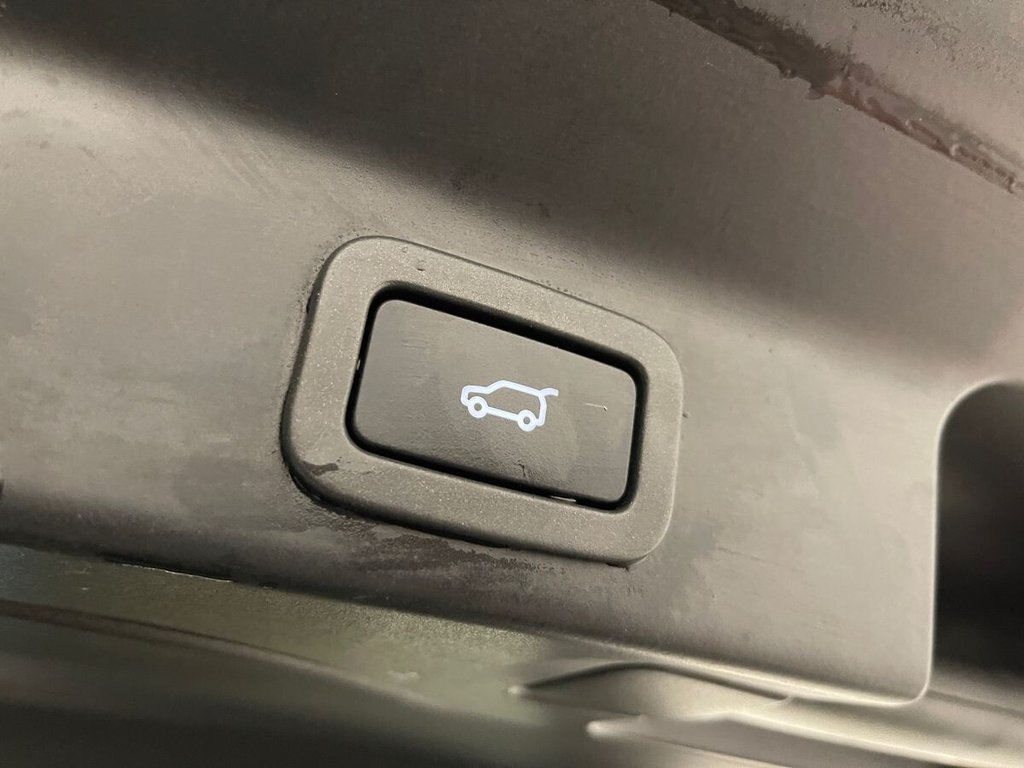 Used Jaguar F-Pace 2018 for sale - 77288394: Photo 30