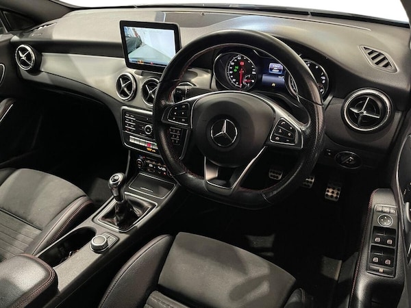 Used Mercedes-Benz CLA 2018 for sale - 76323051: Photo 9