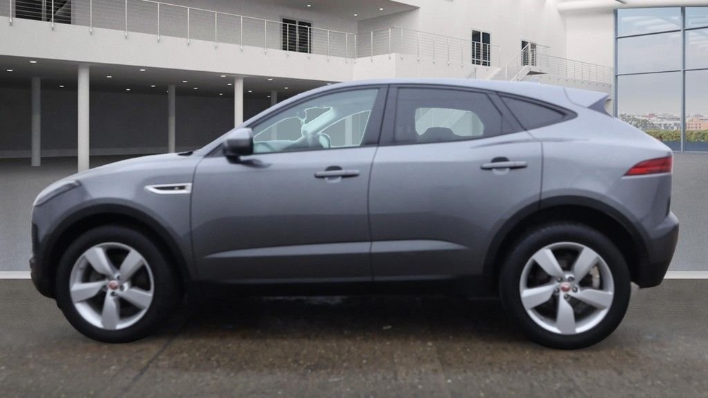 Used Jaguar E-Pace 2018 for sale - 76950553: Photo 6