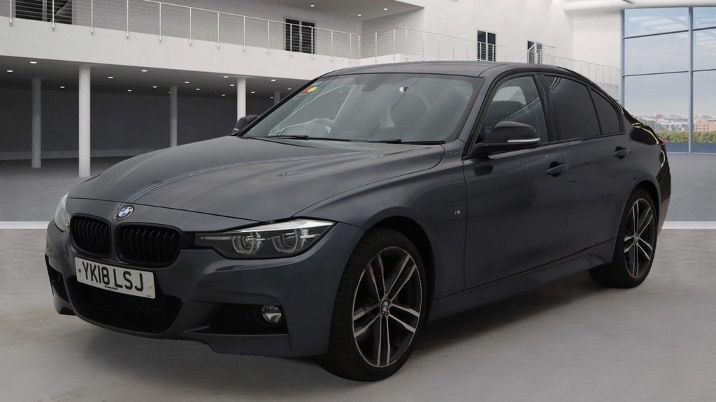 Used BMW 3 Series 2018 for sale - 76356450: Photo 2