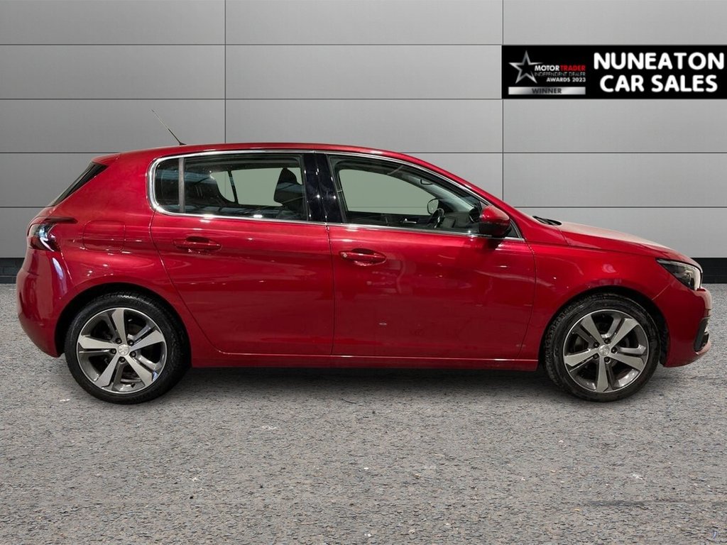 Used Peugeot 308 2018 for sale - 76698334: Photo 2