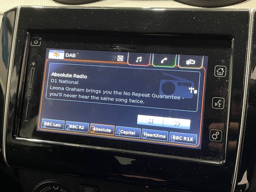 Used Suzuki Swift 2018 for sale - 76686204: Photo 11