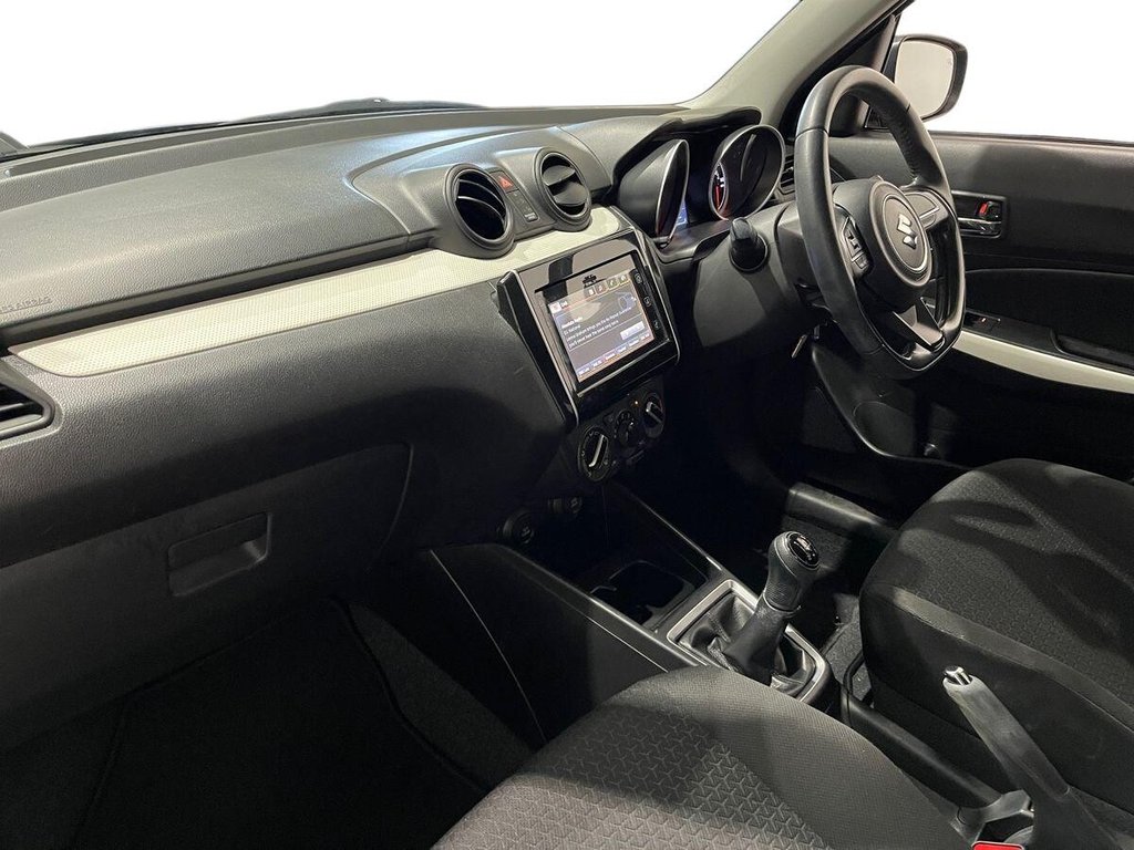 Used Suzuki Swift 2018 for sale - 76686204: Photo 14