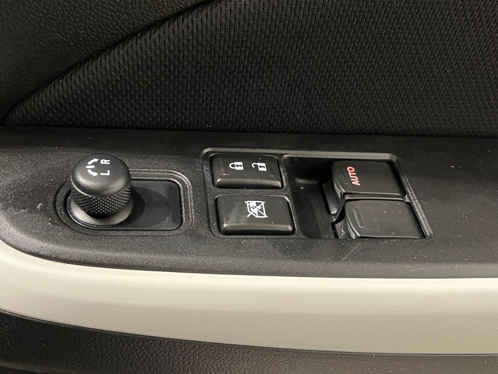 Used Suzuki Swift 2018 for sale - 76686204: Photo 18