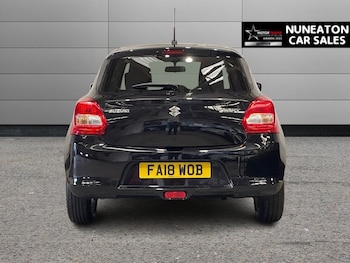 Used Suzuki Swift 2018 for sale - 76686204: Photo