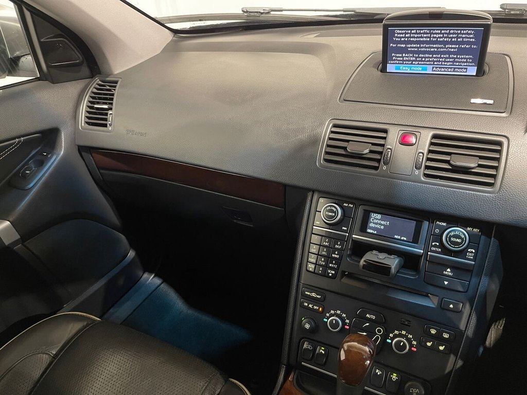 Used Volvo XC90 2012 for sale - 77037777: Photo 16