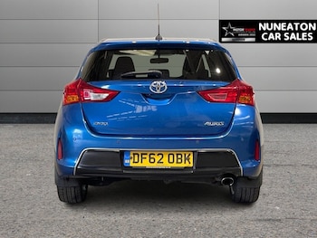 Used Toyota Auris 2013 for sale - 77820811: Photo