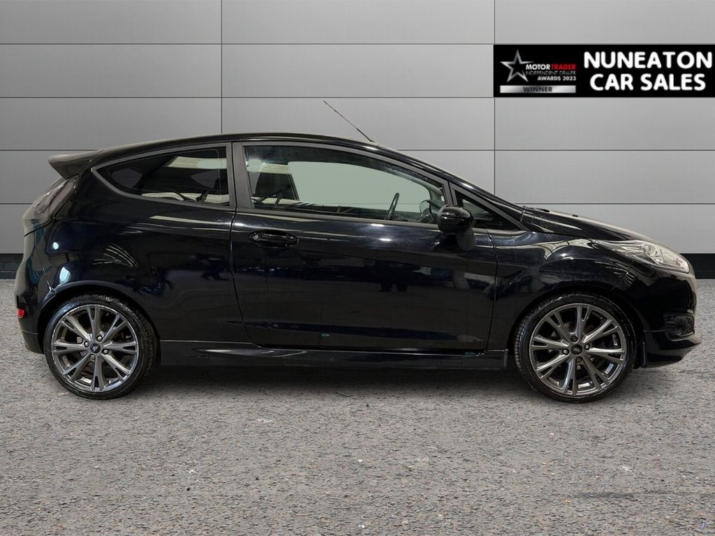 Used Ford Fiesta 2014 for sale - 77849561: Photo 2