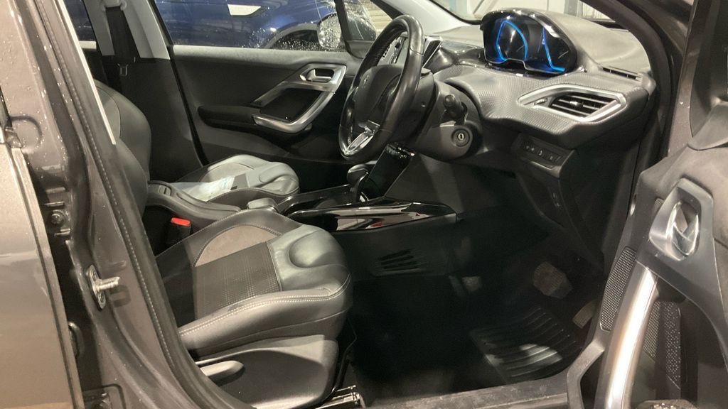 Used Peugeot 2008 2018 for sale - 76535756: Photo 9