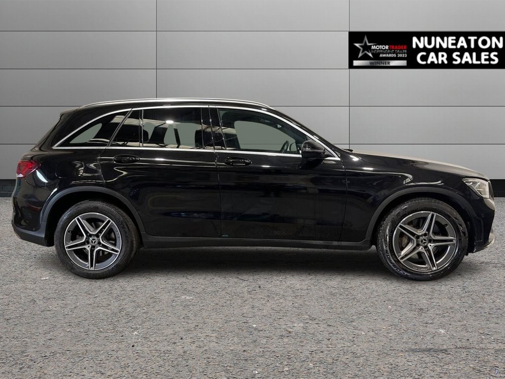 Used Mercedes-Benz GLC 2019 for sale - 76610297: Photo 2