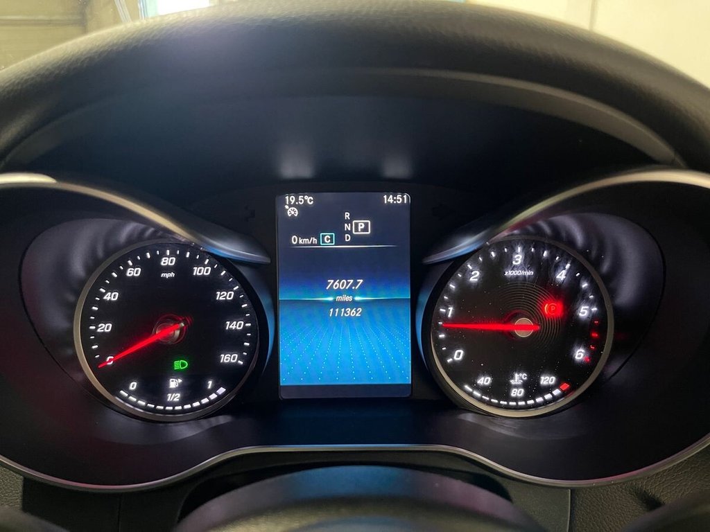 Used Mercedes-Benz GLC 2019 for sale - 76610297: Photo 23