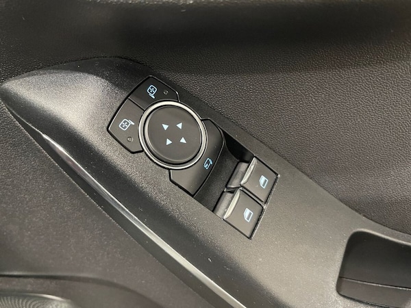 Used Ford Fiesta 2018 for sale - 76132682: Photo 18