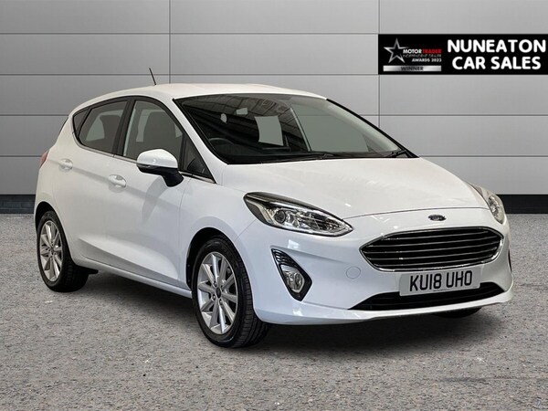 Used Ford Fiesta 2018 for sale - 76132682: Photo 1