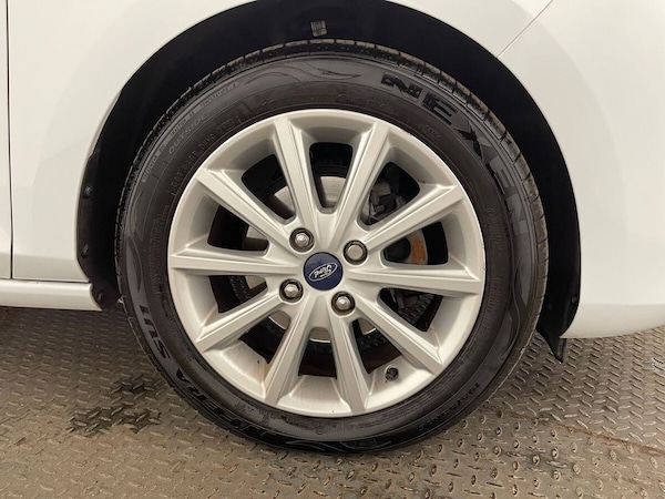 Used Ford Fiesta 2018 for sale - 76132682: Photo 32
