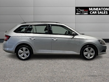 Used Skoda Fabia 2015 for sale - 76474691: Photo