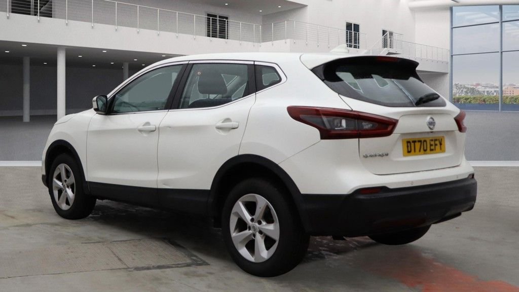 Used Nissan Qashqai 2021 for sale - 76642473: Photo 3